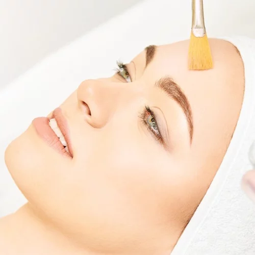 Skincare Favorite: Για ποιο συστατικό μιλάμε όλοι αυτή τη στιγμή; 